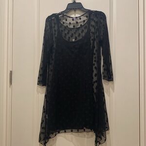 NWT Black long sleeve polkadot tunic Size L